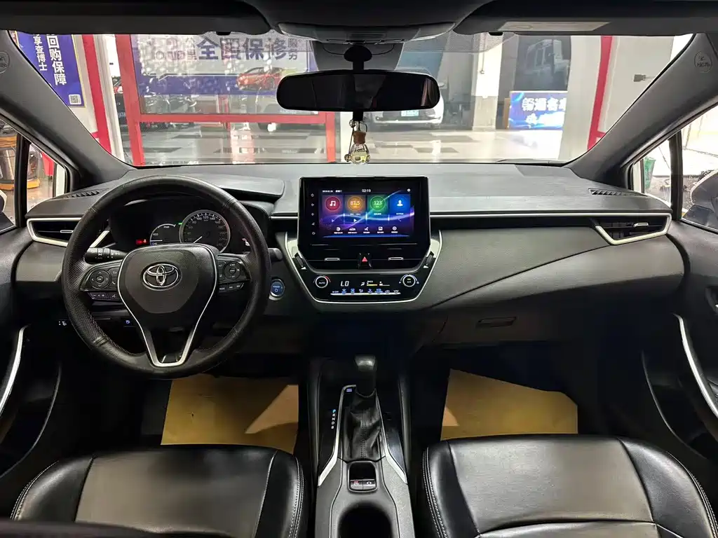 Levin Dual Engine 1.8 H E-CVT Luxury CN-V