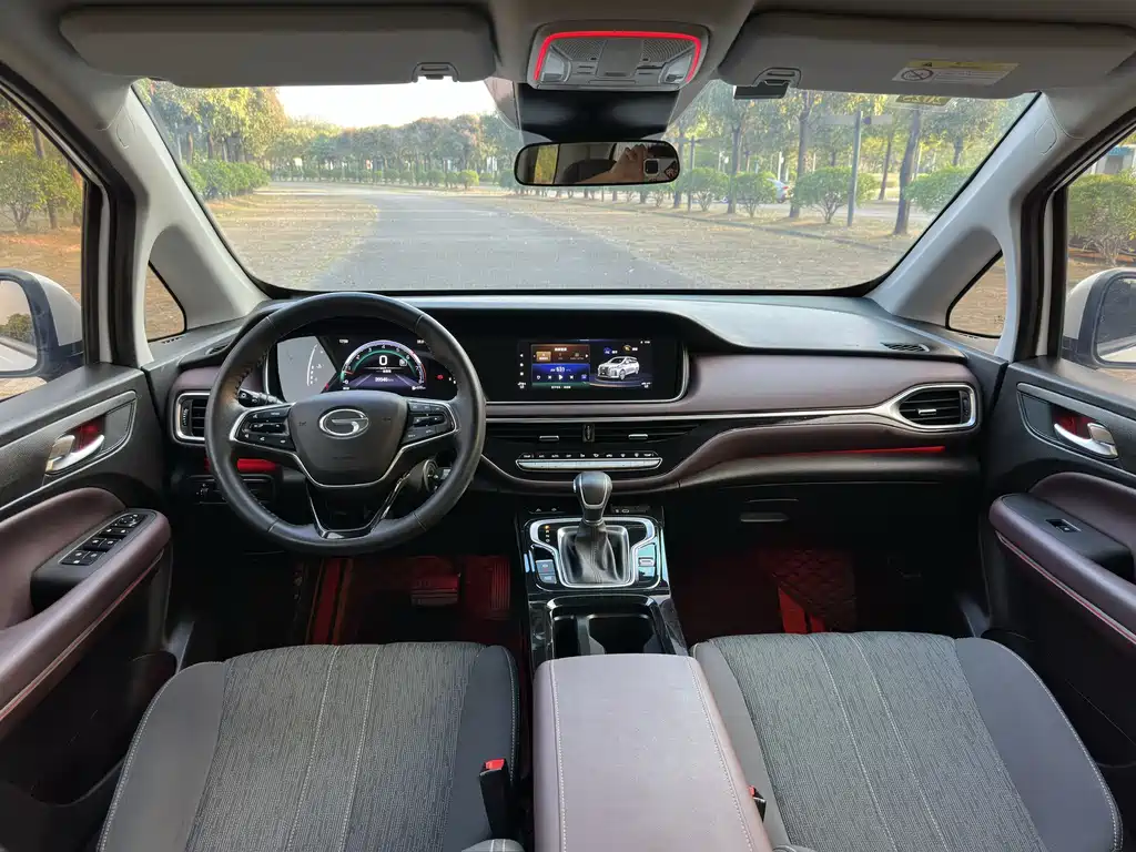 GAC Trumpchi M6 PRO 270 T DCT Elite
