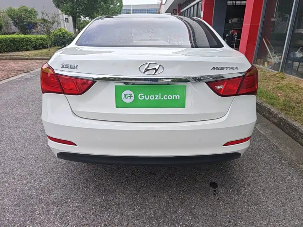 Mistra 1.8 L Auto Intelligent GLS