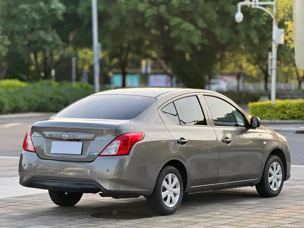 Sunny 1.5 XE CVT Comfort