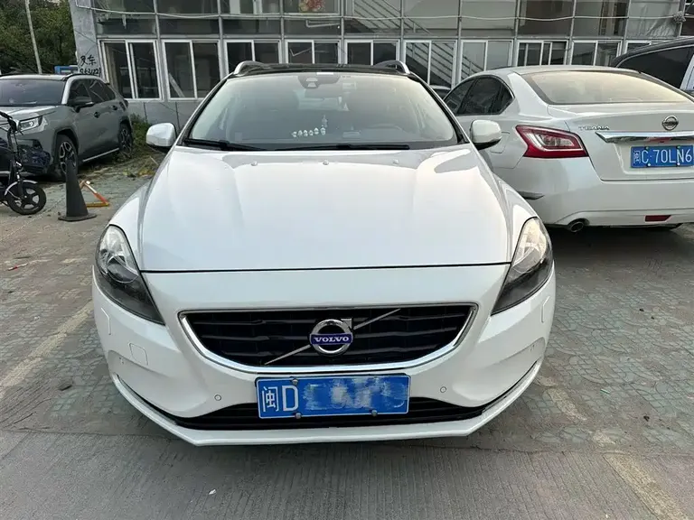 Volvo V40 2.0 T Smart Grace