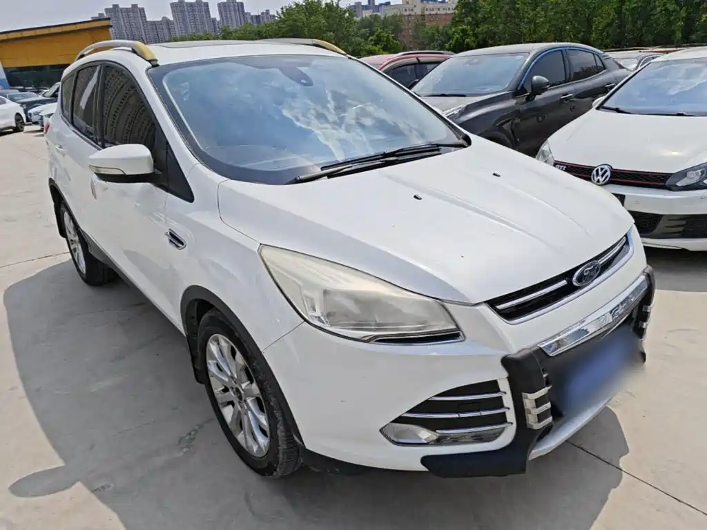 Kuga 1.6 L GTDi 2 WD Style