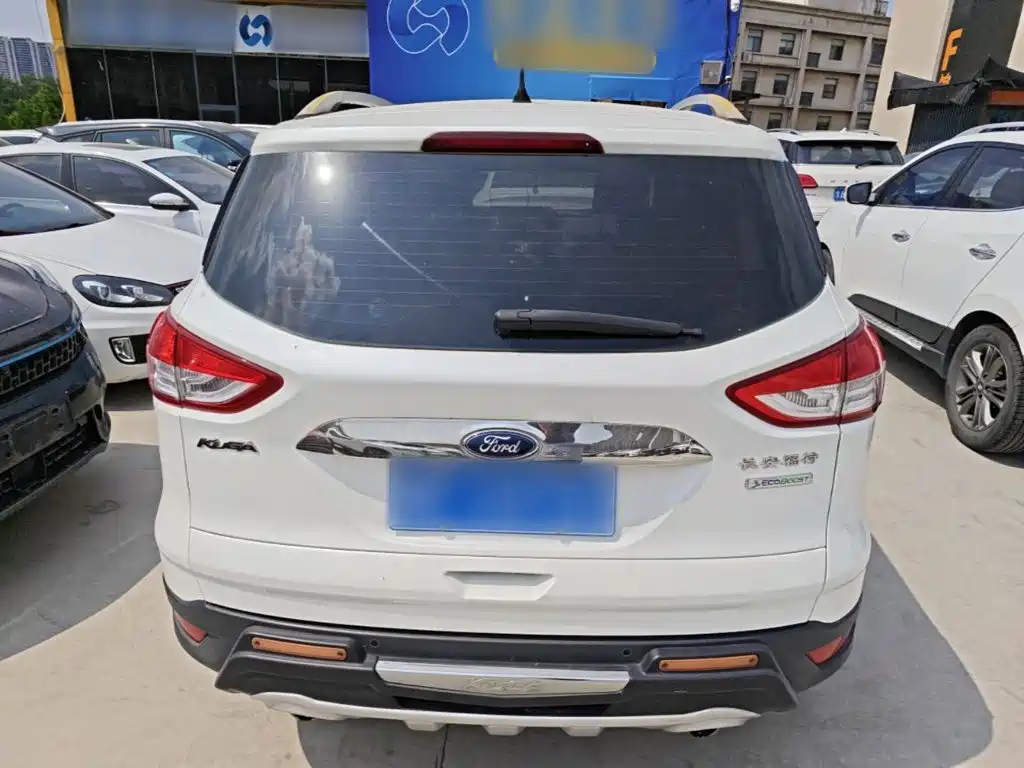 Kuga 1.6 L GTDi 2 WD Style