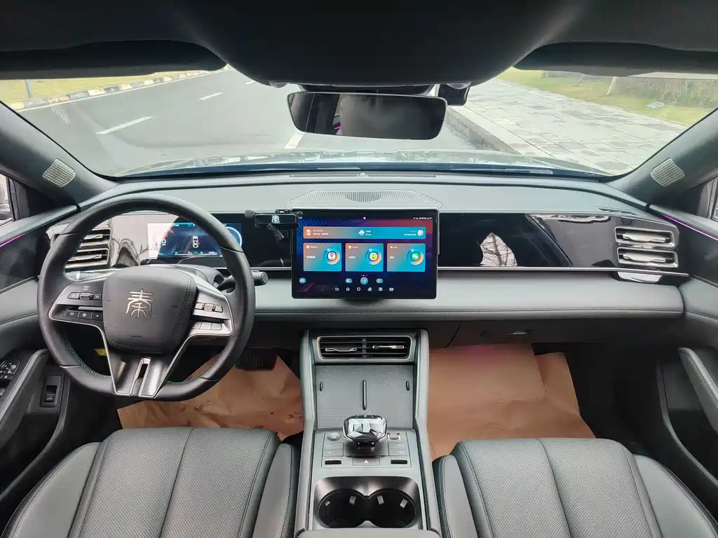 Qin L DM-i 80 KM Transcend