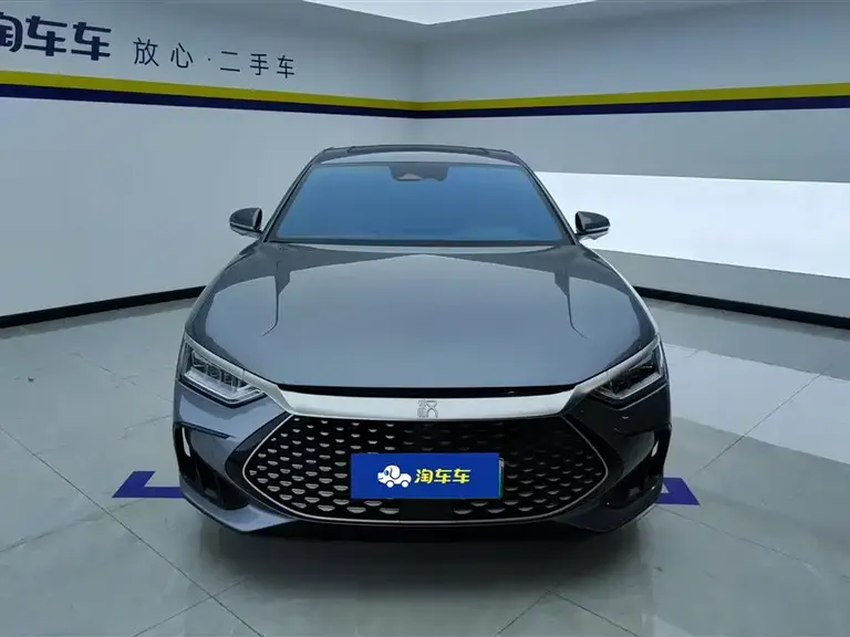 BYD Han DM-i Champion 121 KM Premium