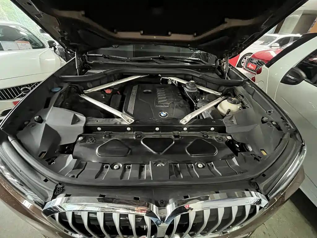BMW X7 xDrive40 i Leading Luxury Package