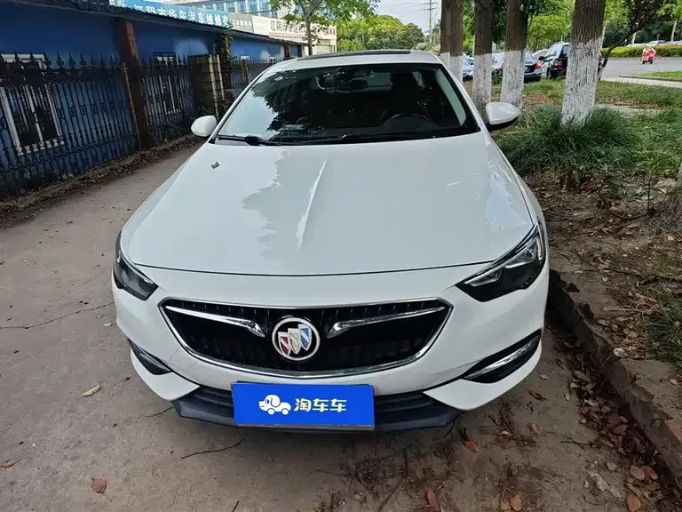 Buick Regal 20 T Elite CN-VI