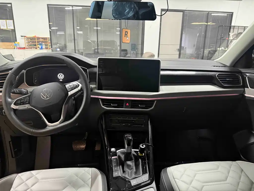 Tayron 280 TSI 2 WD Luxury Plus Advanced
