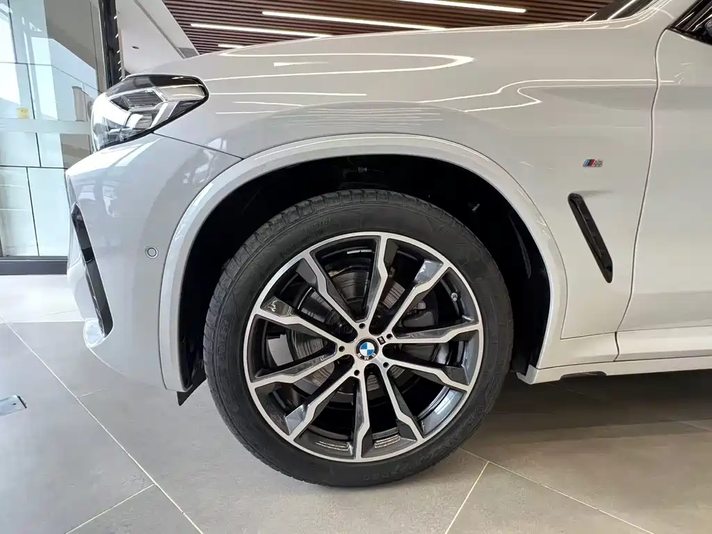 BMW X3 xDrive30 i Leading M Night Package