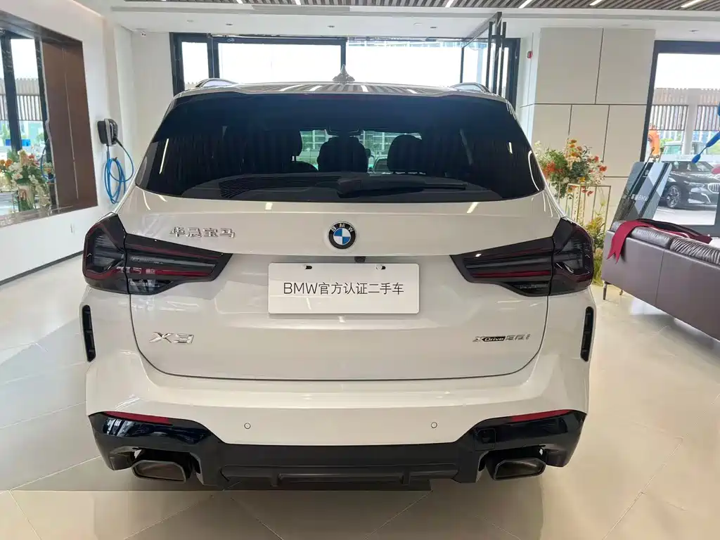 BMW X3 xDrive30 i Leading M Night Package