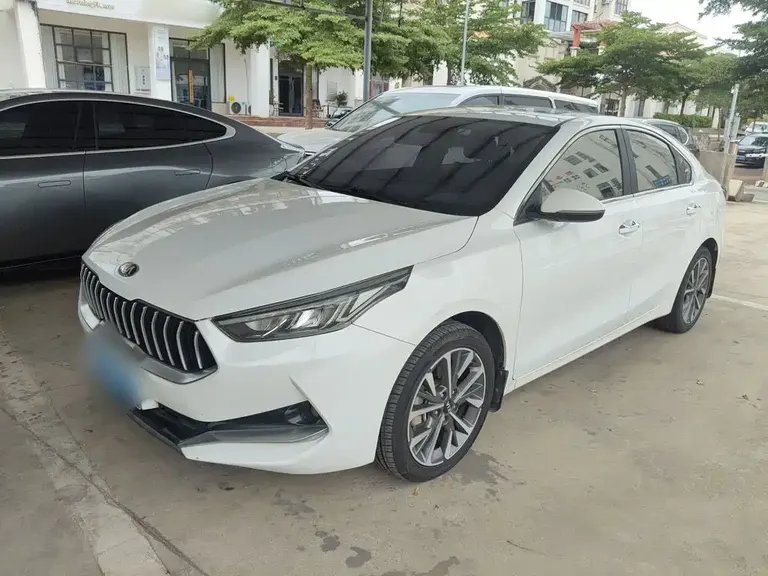 Kia K3 起亚K3 2020款 1.5 L CVT时尚版