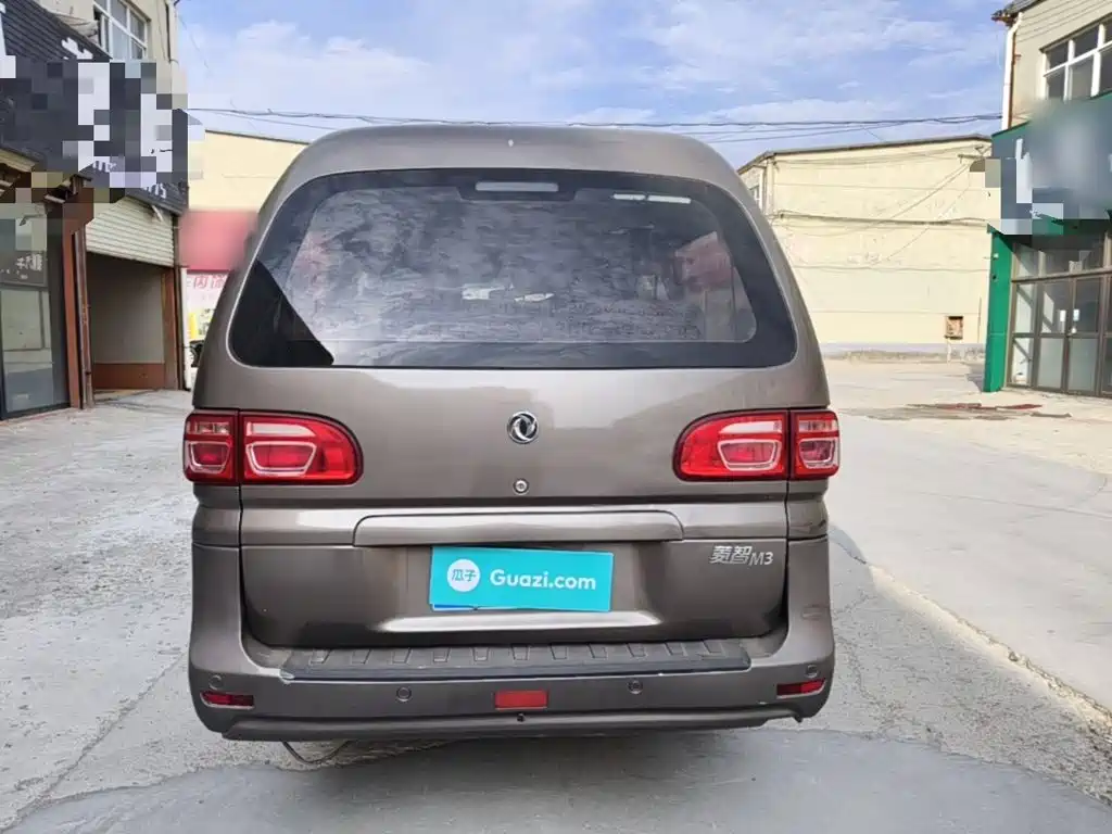 Lingzhi 菱智 2017款 改款 M3 L 1.6 L 7座标准型