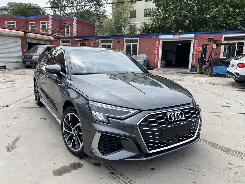 Audi A3 A3 L Limousine 35 TFSI Progressive Sport