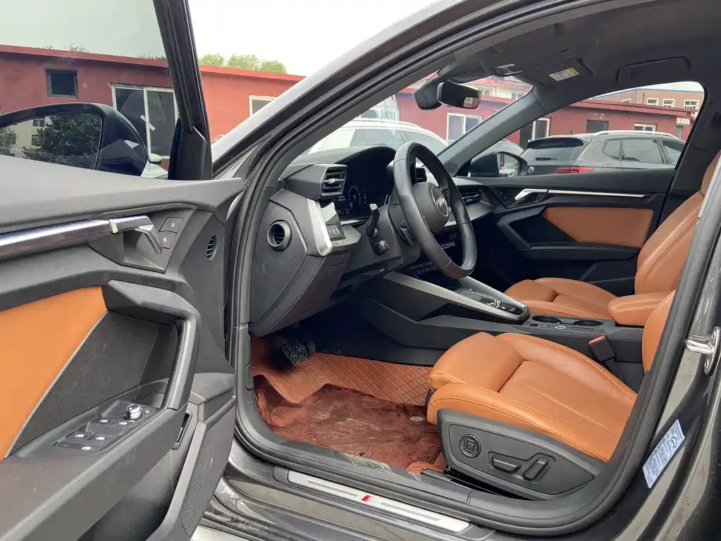 Audi A3 A3 L Limousine 35 TFSI Progressive Sport