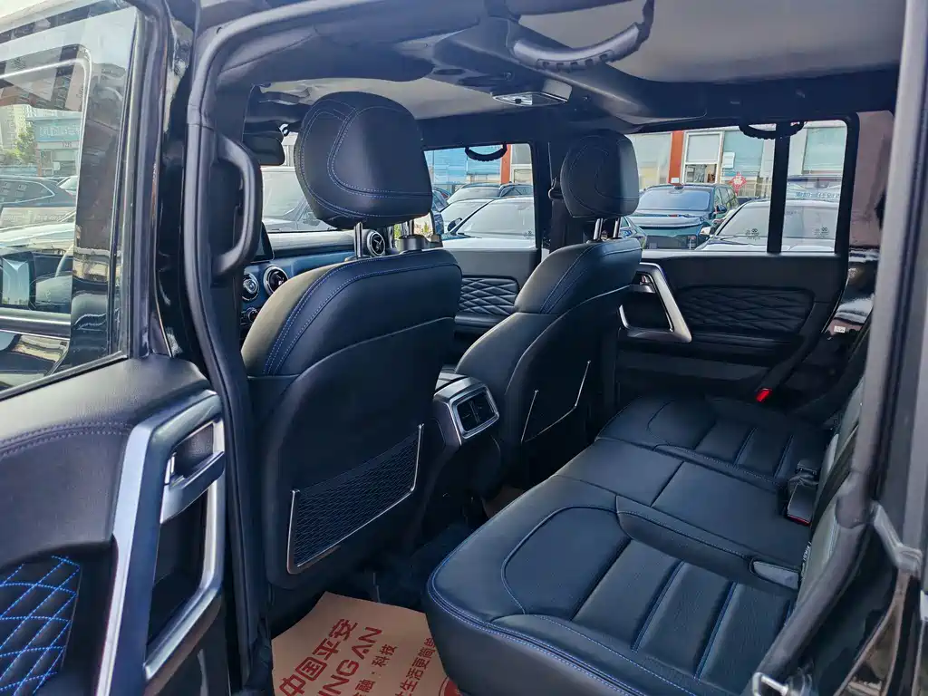 BAIC BJ40 PLUS 2.3 T Auto 4 WD Flagship CN-VI