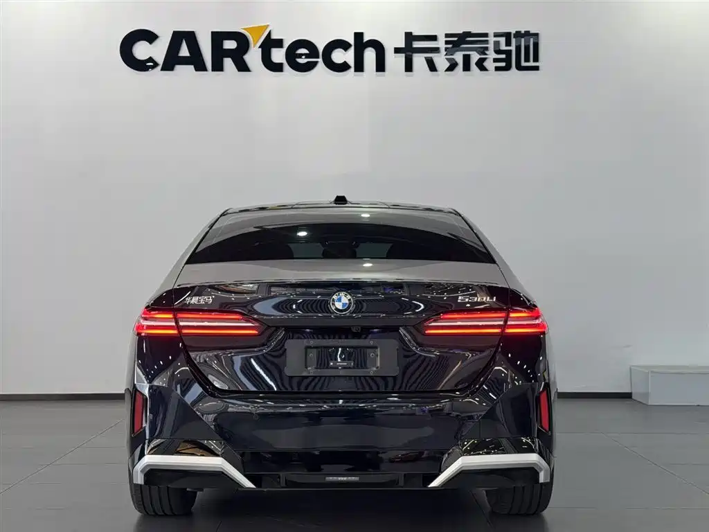 BMW 5 Series 530 Li Leading M Sport Package