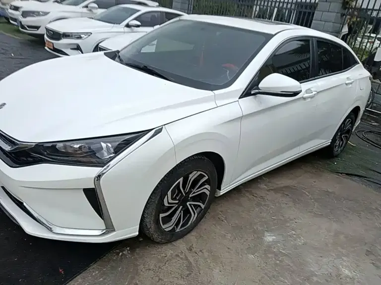 Dongfeng Yixuan 230 T Auto Engine