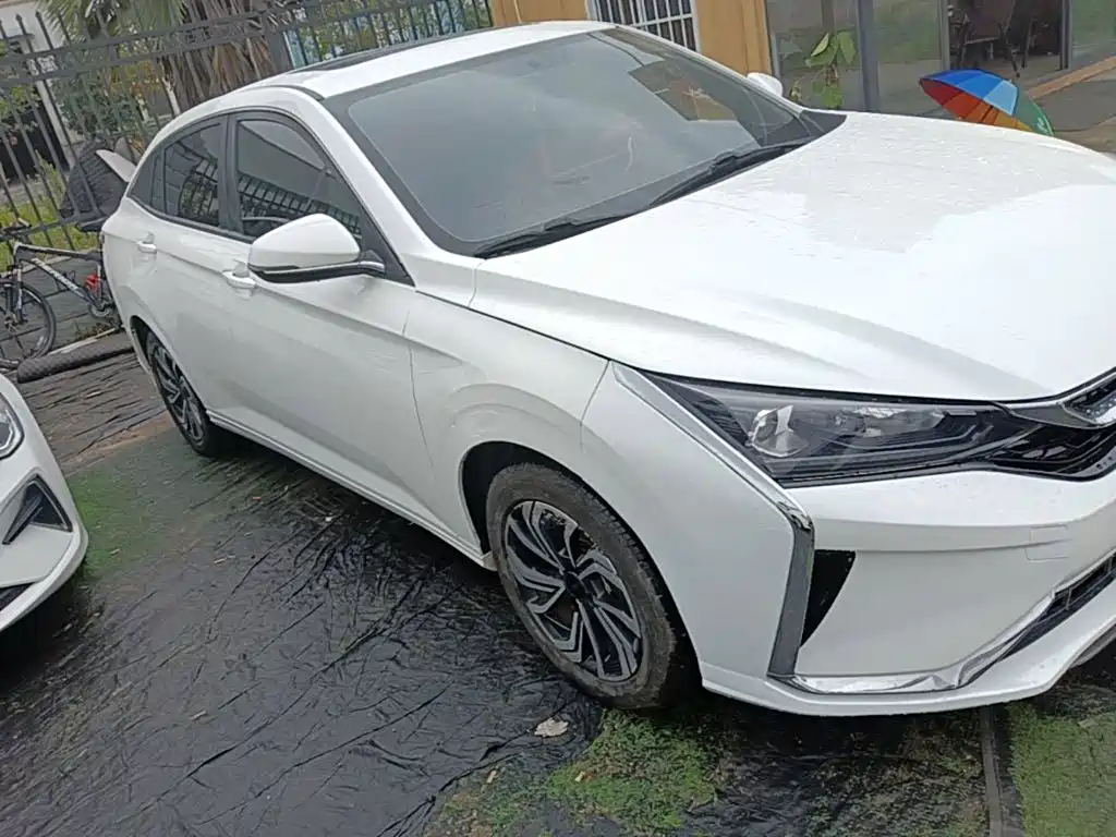 Yixuan 230 T Auto Engine