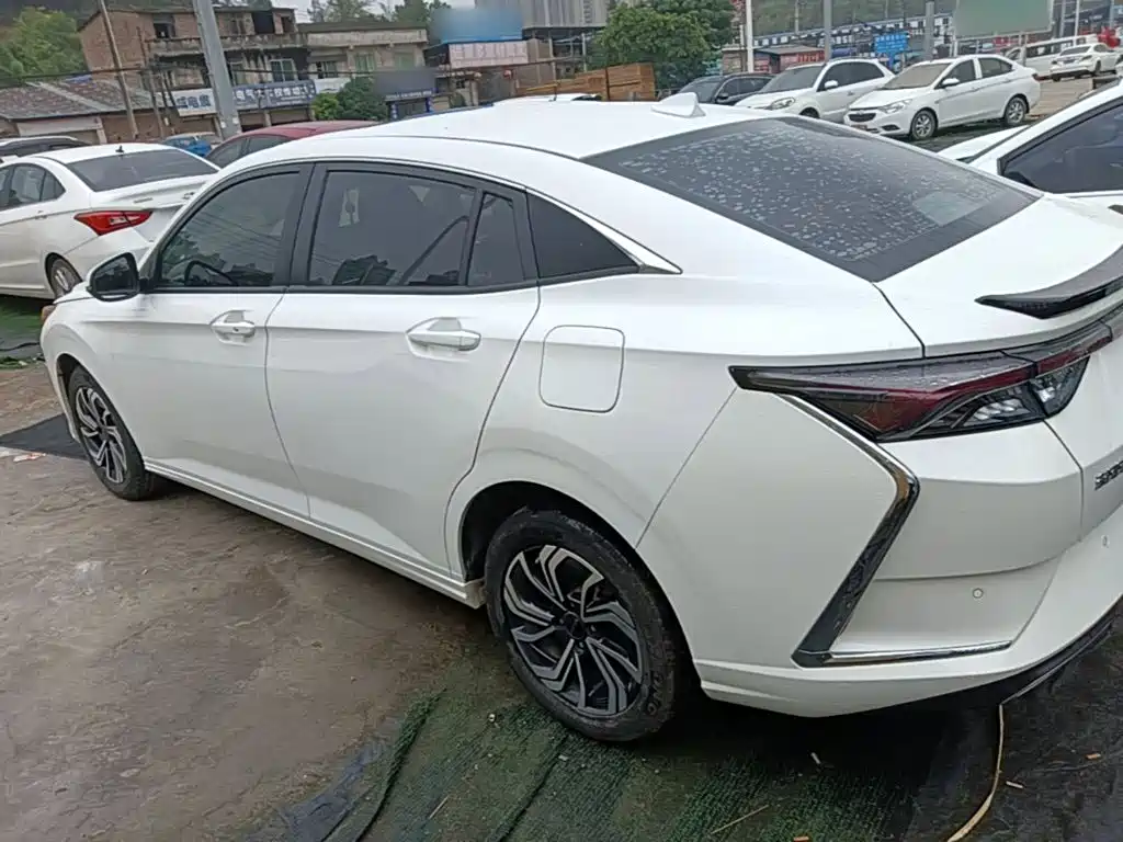 Yixuan 230 T Auto Engine