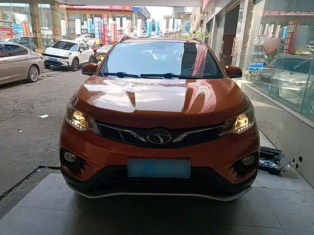 Soueast DX3 1.5 L Manual Distinguished