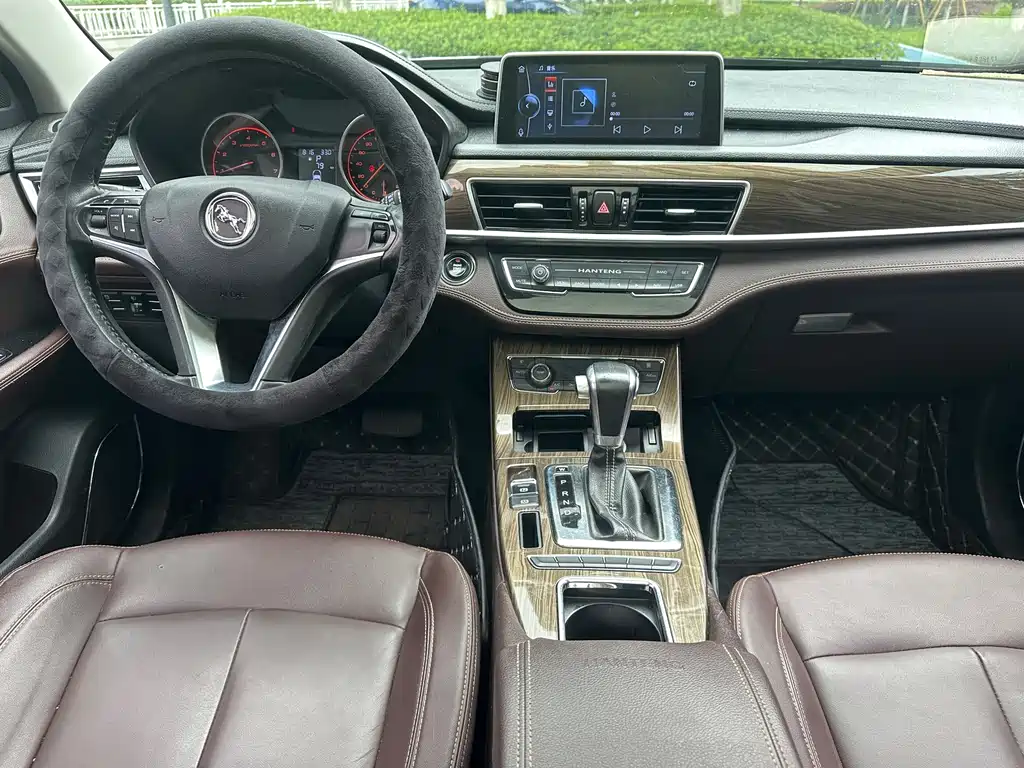 Hanteng X5 1.5 T CVT Luxury