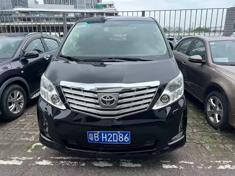 Toyota Alphard 3.5 L Luxury