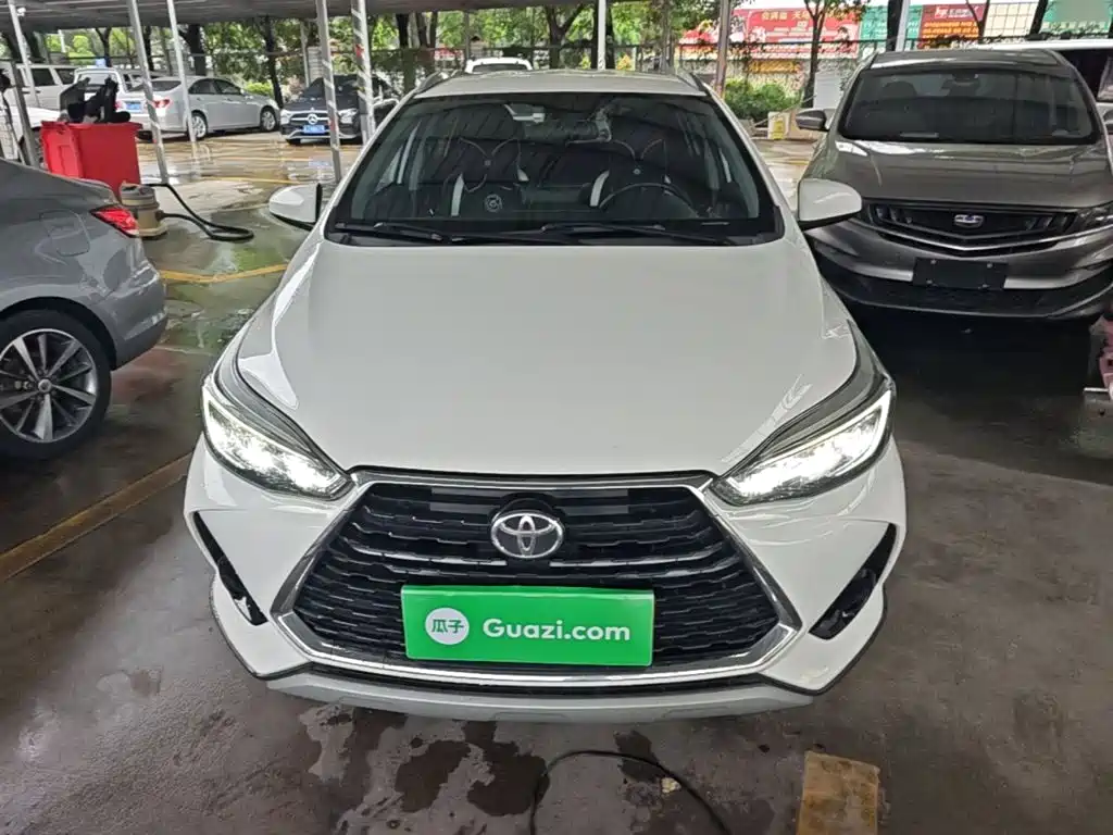YARiS L Zhixuan Zhixuan X 1.5 L CVT Leading PLUS