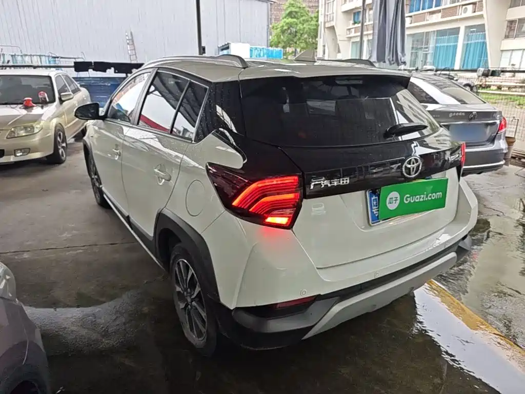 YARiS L Zhixuan Zhixuan X 1.5 L CVT Leading PLUS