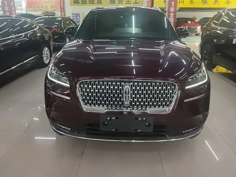 Lincoln Corsair 2.0 T 2 WD Graceful