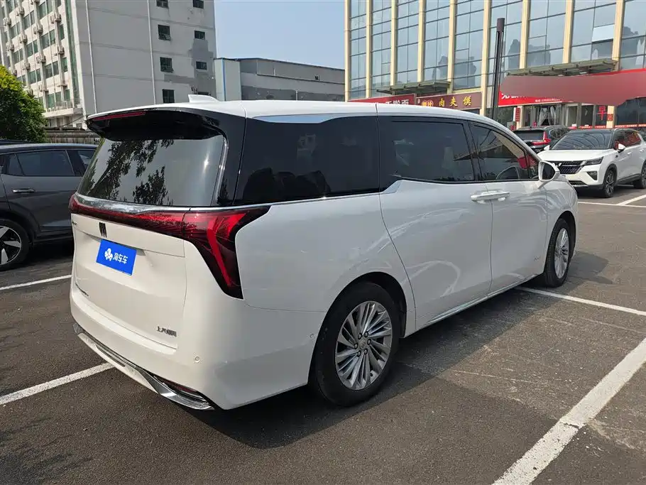 Century 2.0 T 6-seat Heritage
