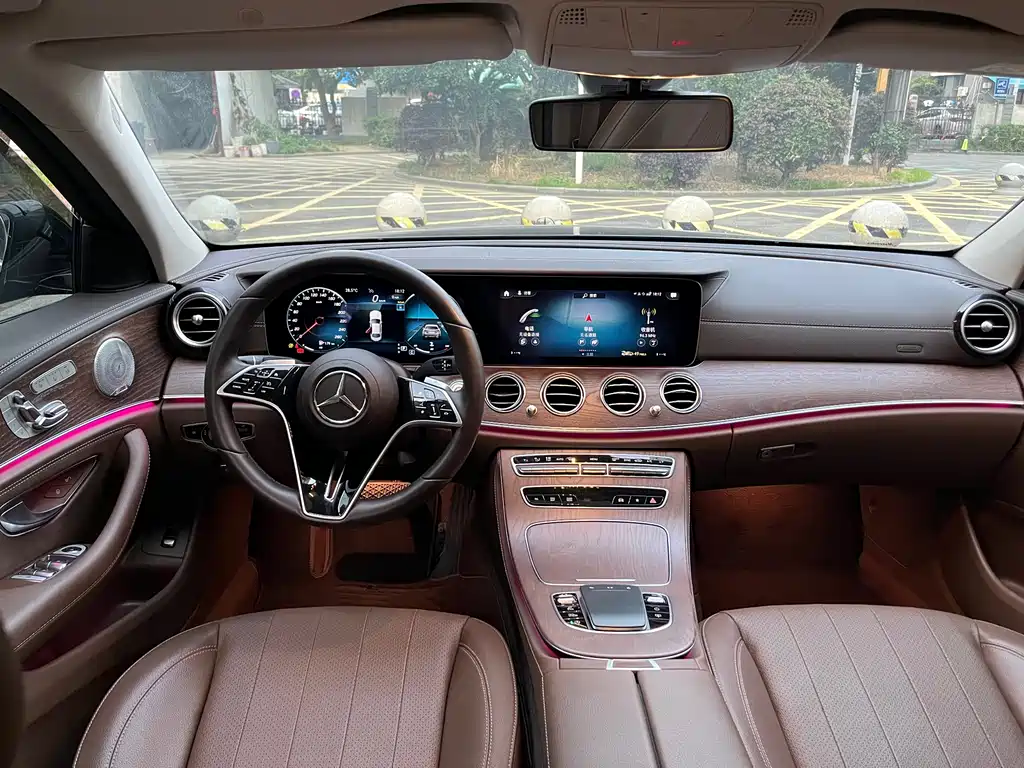 Mercedes-Benz E-Class E 300 L Luxury