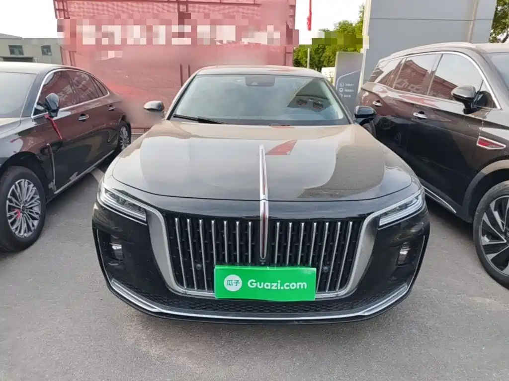 Hongqi H9 2.0 T Connected Flagship Enjoyment