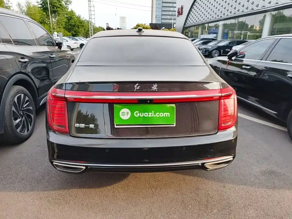 Hongqi H9 2.0 T Connected Flagship Enjoyment