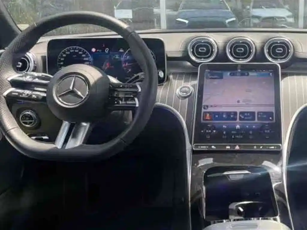 Mercedes-Benz C-Class Facelift C 260 L Bright Night Sport