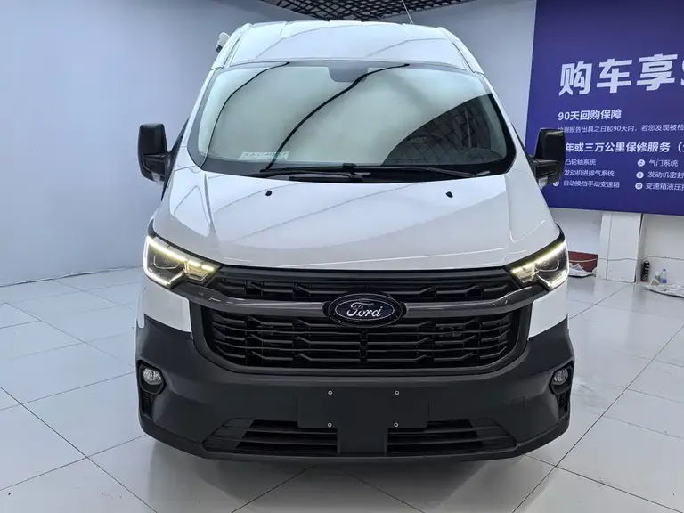 Ford Transit 全顺 2023款 2.0 T柴油自动多功能商用车中轴中顶5/6座