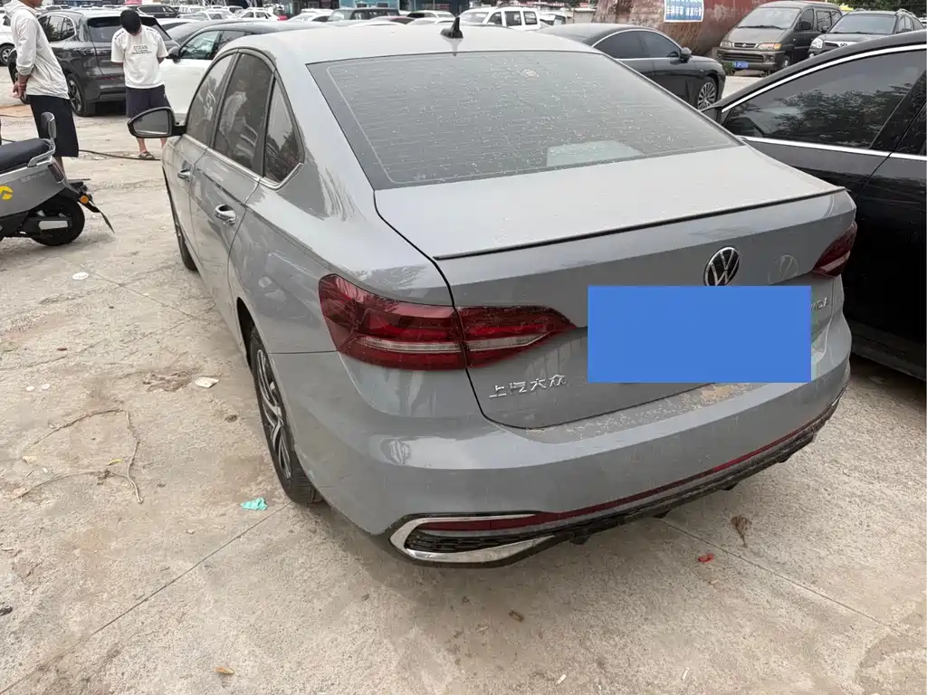 Lavida 300 TSI DSG Starry Sky Manyi