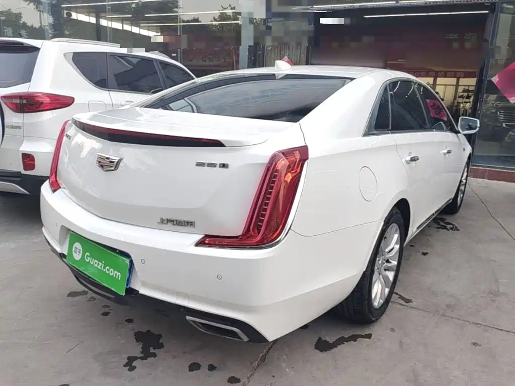 Cadillac XTS 28 T Tech