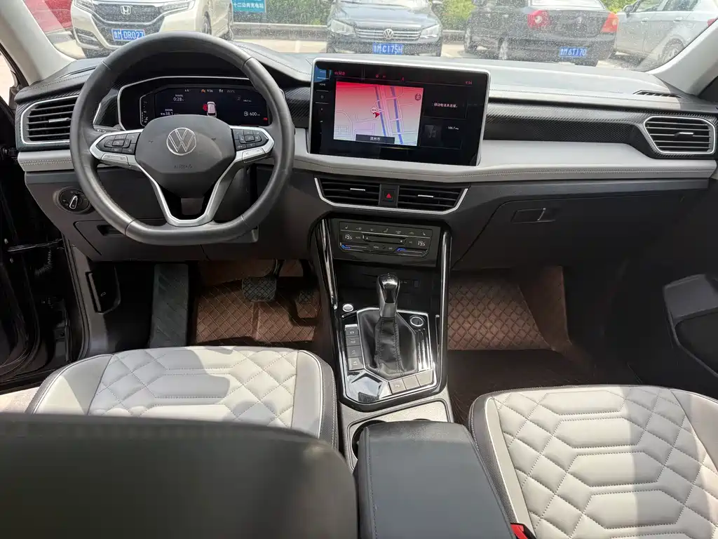 Tayron 280 TSI 2 WD Luxury Plus Advanced