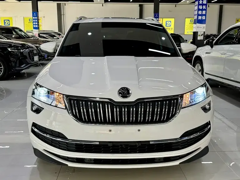 Skoda Karoq TSI280 Premium