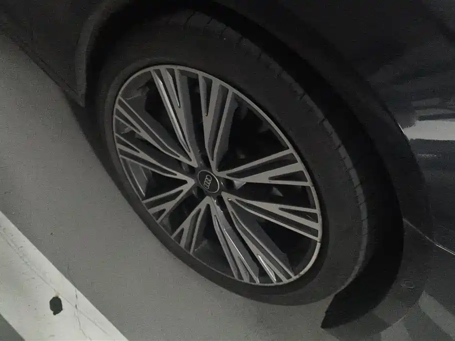 Audi A6 L 55 TFSI quattro Flagship Elegant
