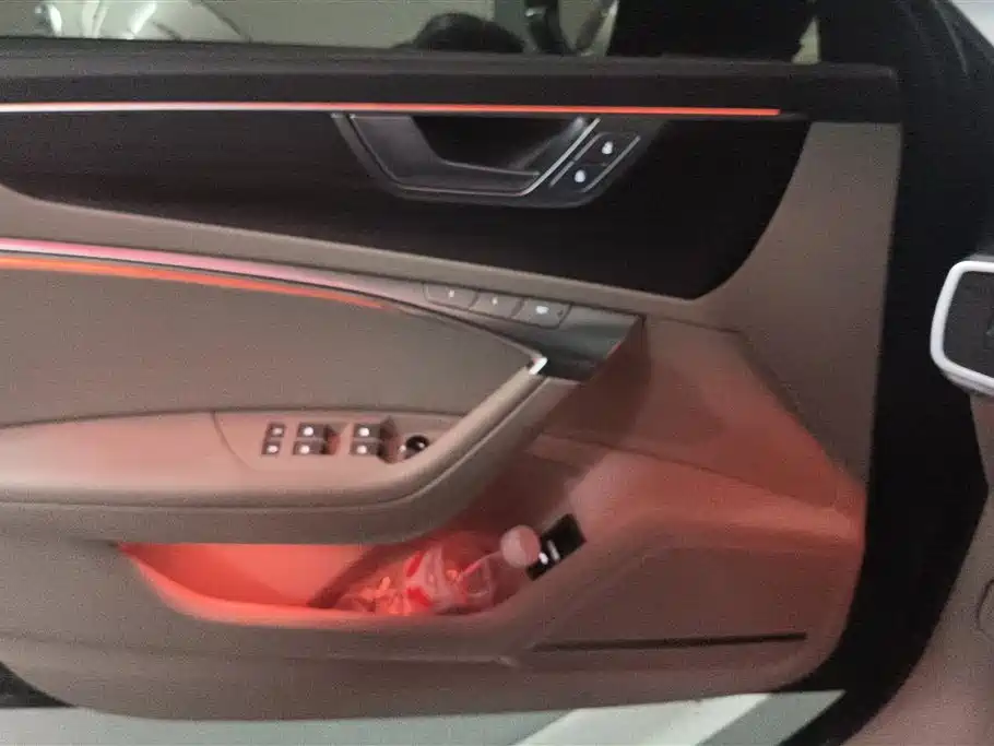 Audi A6 L 55 TFSI quattro Flagship Elegant