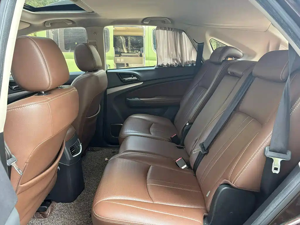 BYD S7 2.0 T Upgraded Auto Distinguished