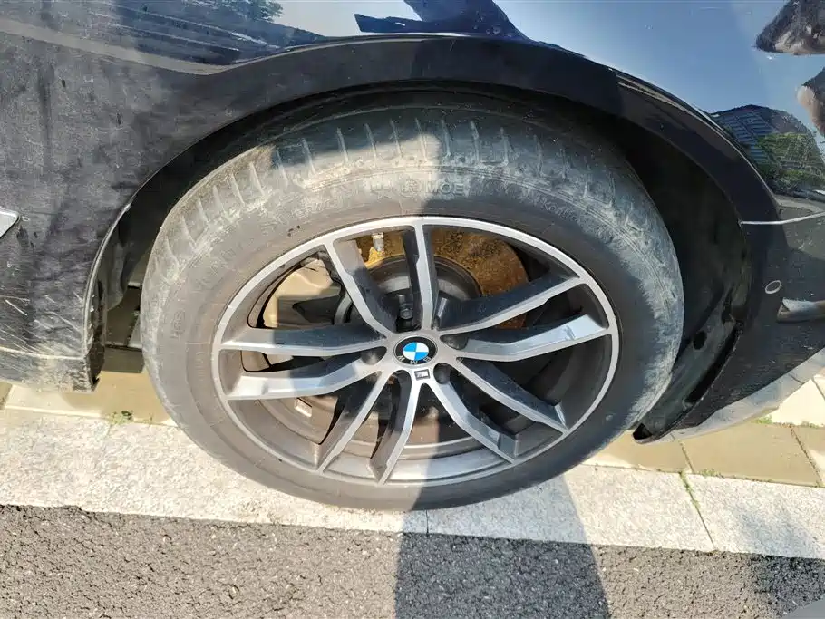 BMW 5 Series Facelift 525 Li M Sport Package