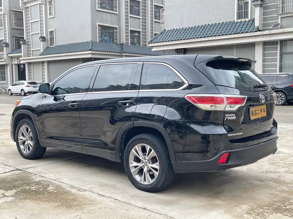 Highlander 2.0 T 4 WD Elite 7-seat
