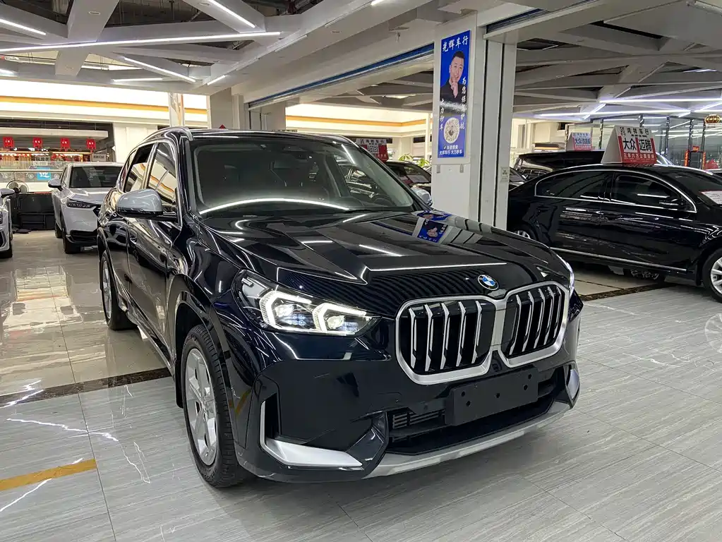 BMW X1 sDrive20 Li X Design Package