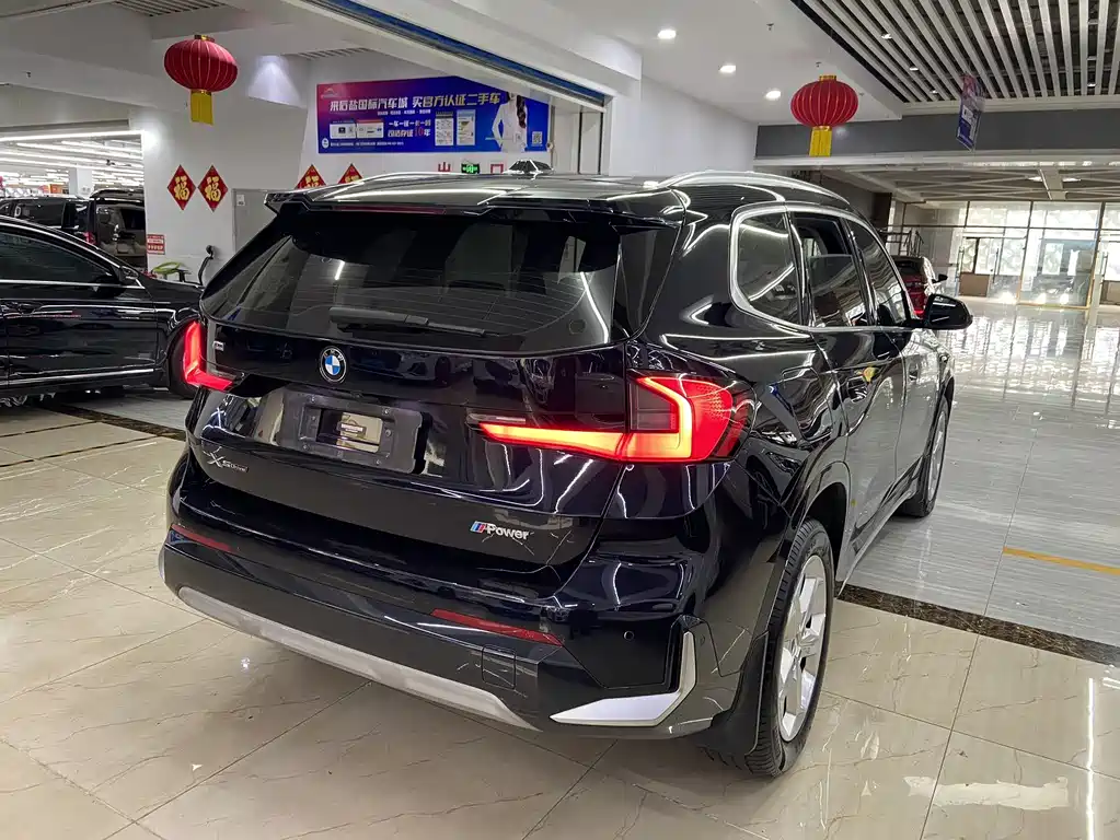 BMW X1 sDrive20 Li X Design Package