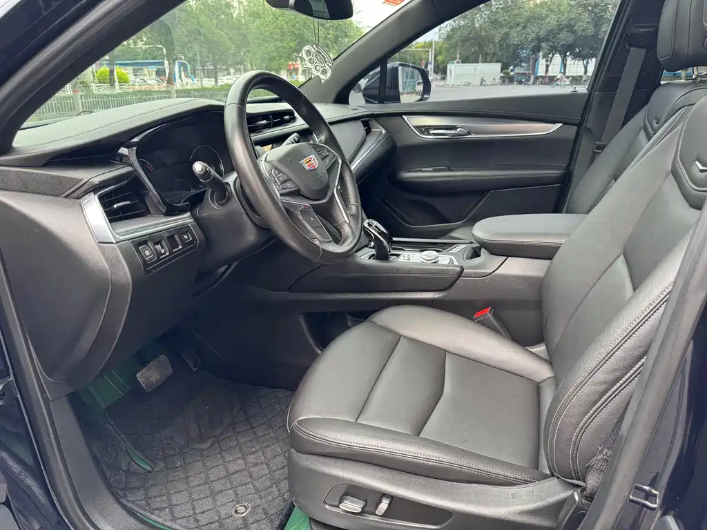 Cadillac XT5 凯迪拉克XT5 2021款 28 T 四驱技术型