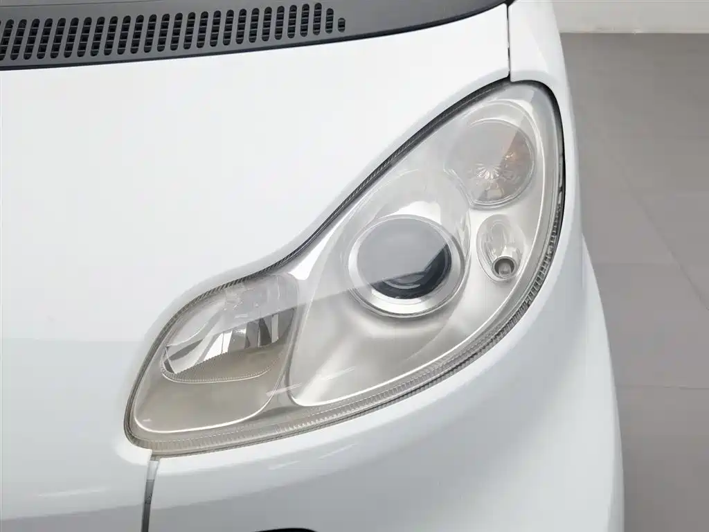 smart fortwo 1.0 MHD Hardtop Standard
