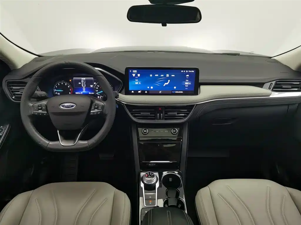Escape EcoBoost 245 2 WD Leisure Enjoyment