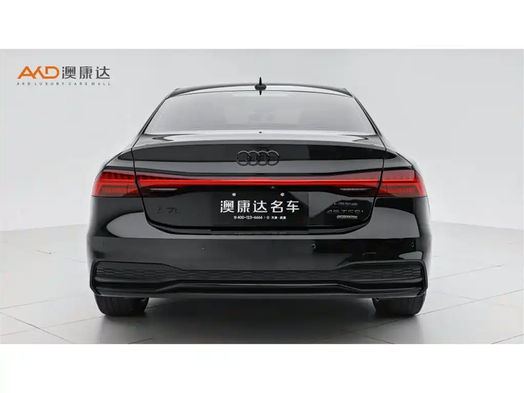 Audi A7 L 奥迪A7 L/2.0 T/24款/45 TFSI quattro S-line黑武士版